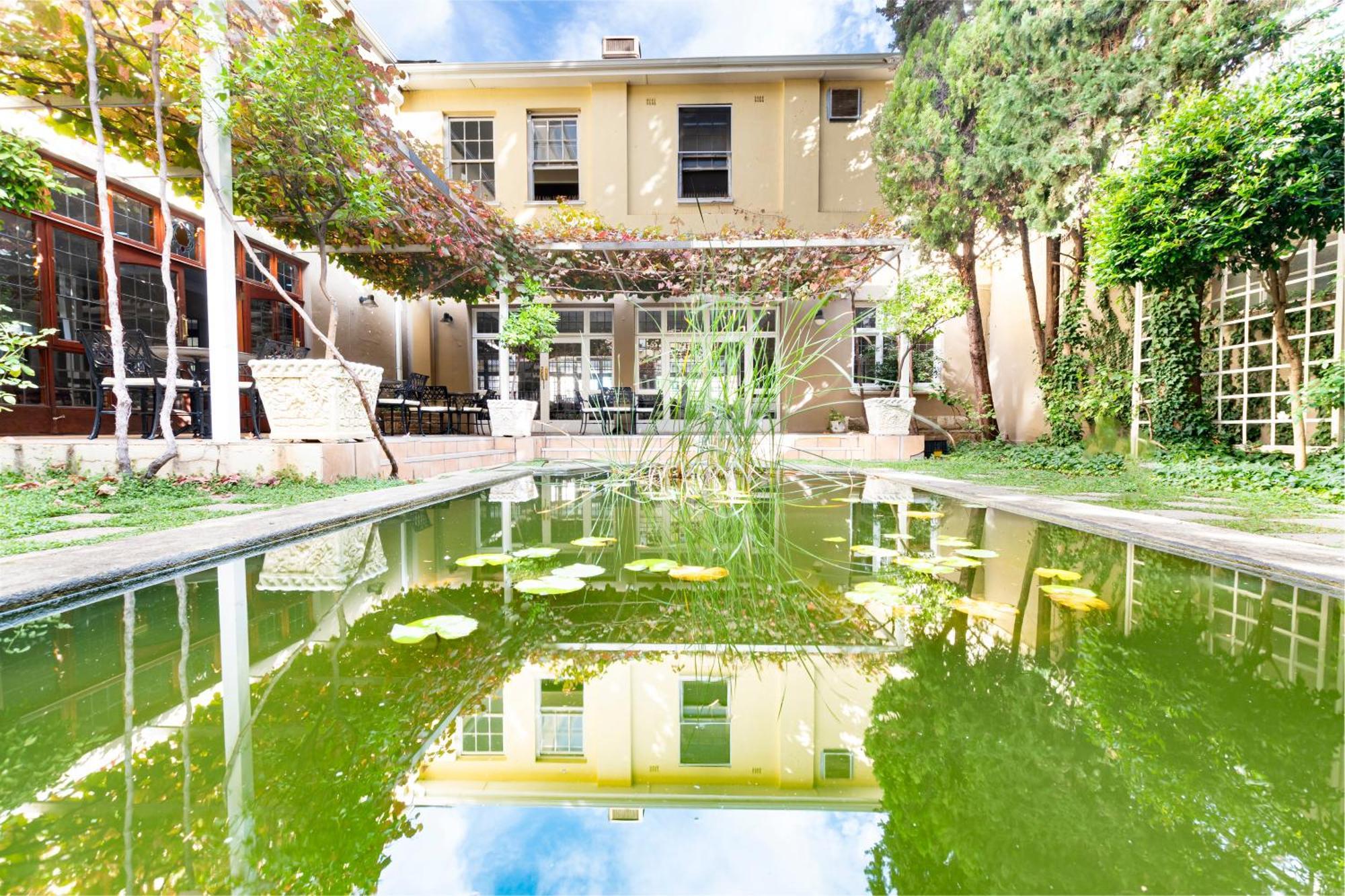 Queen'S Hotel By Bon Hotels Oudtshoorn Exterior foto